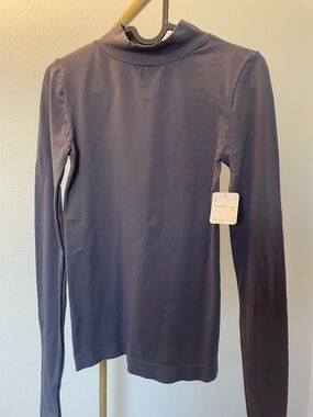 Free People Intimately Seamless Fitted Mock Neck Top Steel Blue Size M-L NWT